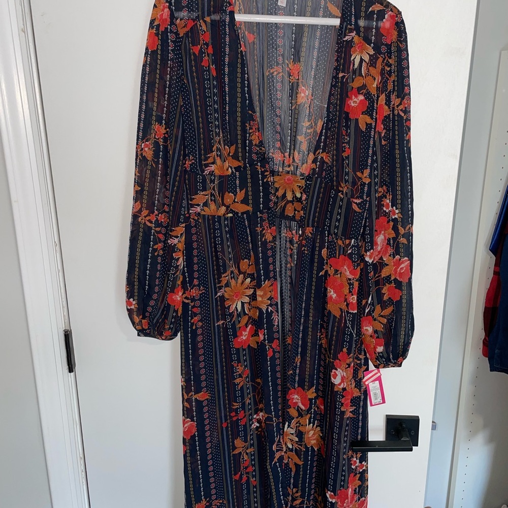 Beautiful floral, sheer coverup